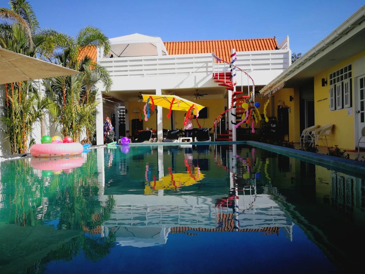 Barefeet Naturist Resort (Adults Only) Banguecoque Exterior foto
